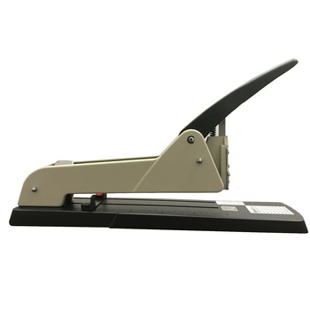 Capsator manual, KW-TRIO, 5000, 200 coli, adancime inserare 250 mm Capsator manual, KW-TRIO, 5000, 200 coli, adancime inserare 250 mm
