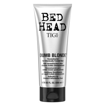 Balsam Tigi Bed Head Dumb Blonde pentru par blond, 200 ml Balsam Tigi Bed Head Dumb Blonde pentru par blond, 200 ml