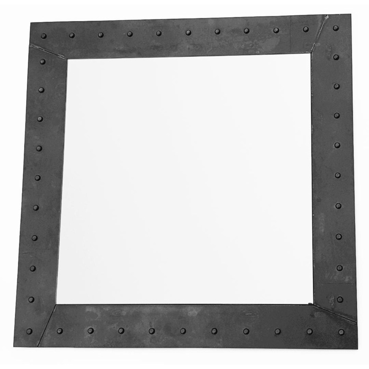 Oglinda fumurie montata in cadru din fier brut ars cu aspect vintage si forma patrata 60x60cm, hand made