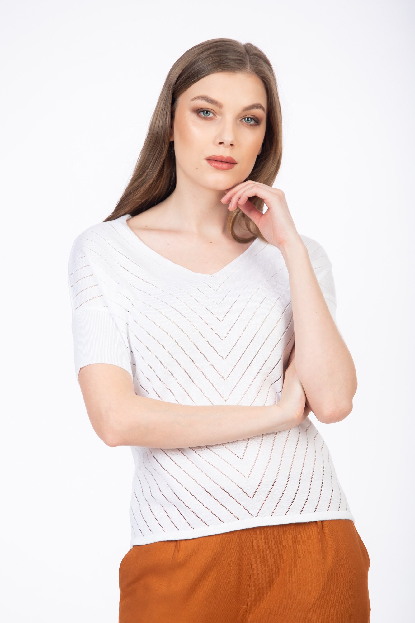 Bluza dama BE YOU cu decolteu in V, Alb