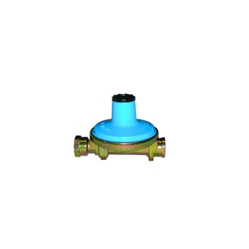 Regulator GPL Tecnogas 10 kg /h, 1/2-1/2 cu presiune reglabila pentru centrale termice cu putere cuprinsa intre 28-35 kW Regulator GPL Tecnogas 10 kg /h, 1/2-1/2 cu presiune reglabila pentru centrale termice cu putere cuprinsa intre 28-35 kW