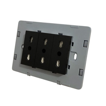 Modul priza tripla LIVOLO standard italian, Negru Modul priza tripla LIVOLO standard italian, Negru