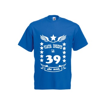 Tricou dama personalizat Fruit of the loom aniversare Viata incepe la 39 ani albastru L Tricou dama personalizat Fruit of the loom aniversare Viata incepe la 39 ani albastru L