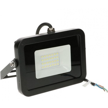 Proiector LED Elmark Vega Slim 30W (300W), A++, 2700 lm, Exterior, Lumina Rece (5500k) 20000 de ore Proiector LED Elmark Vega Slim 30W (300W), A++, 2700 lm, Exterior, Lumina Rece (5500k) 20000 de ore