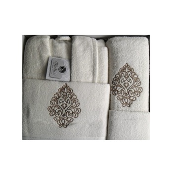 Set de baie 4 piese Belinda Classic , culoare alb Set de baie 4 piese Belinda Classic , culoare alb