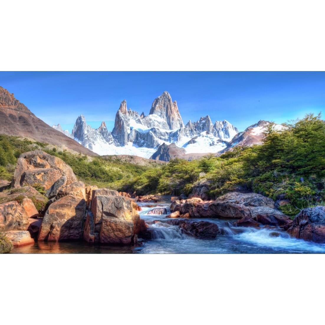 Fototapet din autocolant de perete Piscuri inzapezite 270 x 200 cm