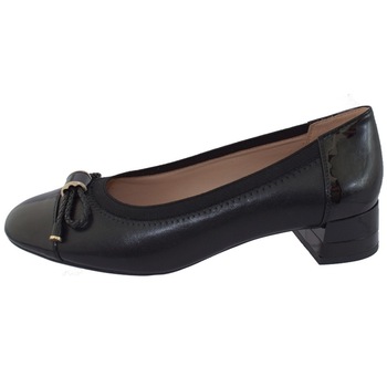 Pantofi dama, din piele naturala, marca Geox, D849XC-C9999-01-06, negru, Negru, 36 Pantofi dama, din piele naturala, marca Geox, D849XC-C9999-01-06, negru, Negru, 36