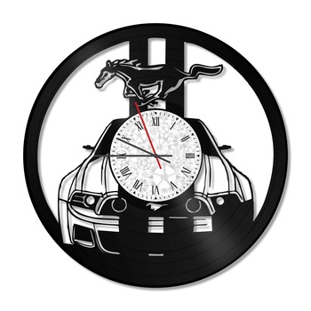 Ceas de perete Vintage din vinil Revival Vinyl Wall Clock Masini Mustang - diametru 29 cm Ceas de perete Vintage din vinil Revival Vinyl Wall Clock Masini Mustang - diametru 29 cm