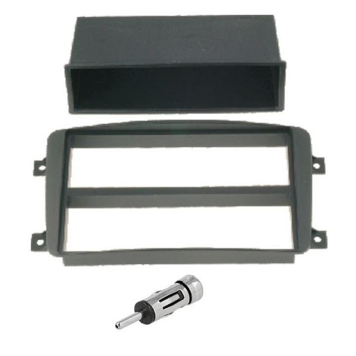 Set instalare radio auto pentru Mercedes-C W203 2000