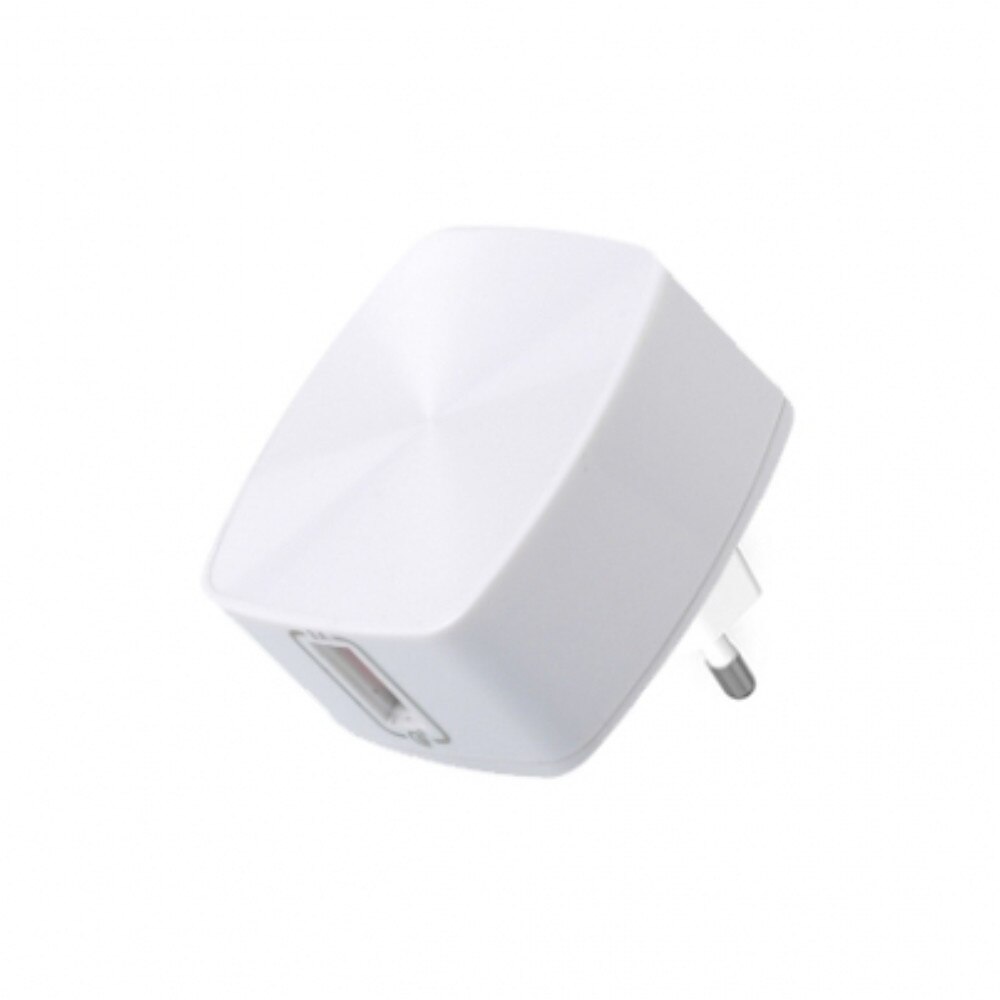 Adaptor priza RP-U114, 3.0A - Remax, Alb