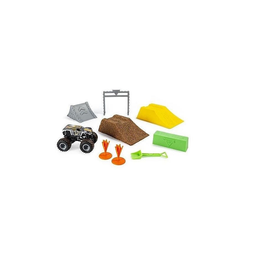 Set de joaca Monster Jam Camioneta Max-D cu nisip si accesorii