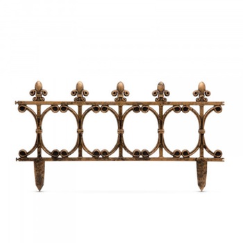 Gardulet din material plastic, negru/auriu, 63 x 33.5 cm, fixare in sol, ideal pentru delimitarea straturilor de flori, a trotuarelor de gradina, sau al gazonului. Gardulet din material plastic, negru/auriu, 63 x 33.5 cm, fixare in sol, ideal pentru delimitarea straturilor de flori, a trotuarelor de gradina, sau al gazonului.