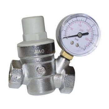 Reductor de presiune cu manometru 3/4 Reductor de presiune cu manometru 3/4