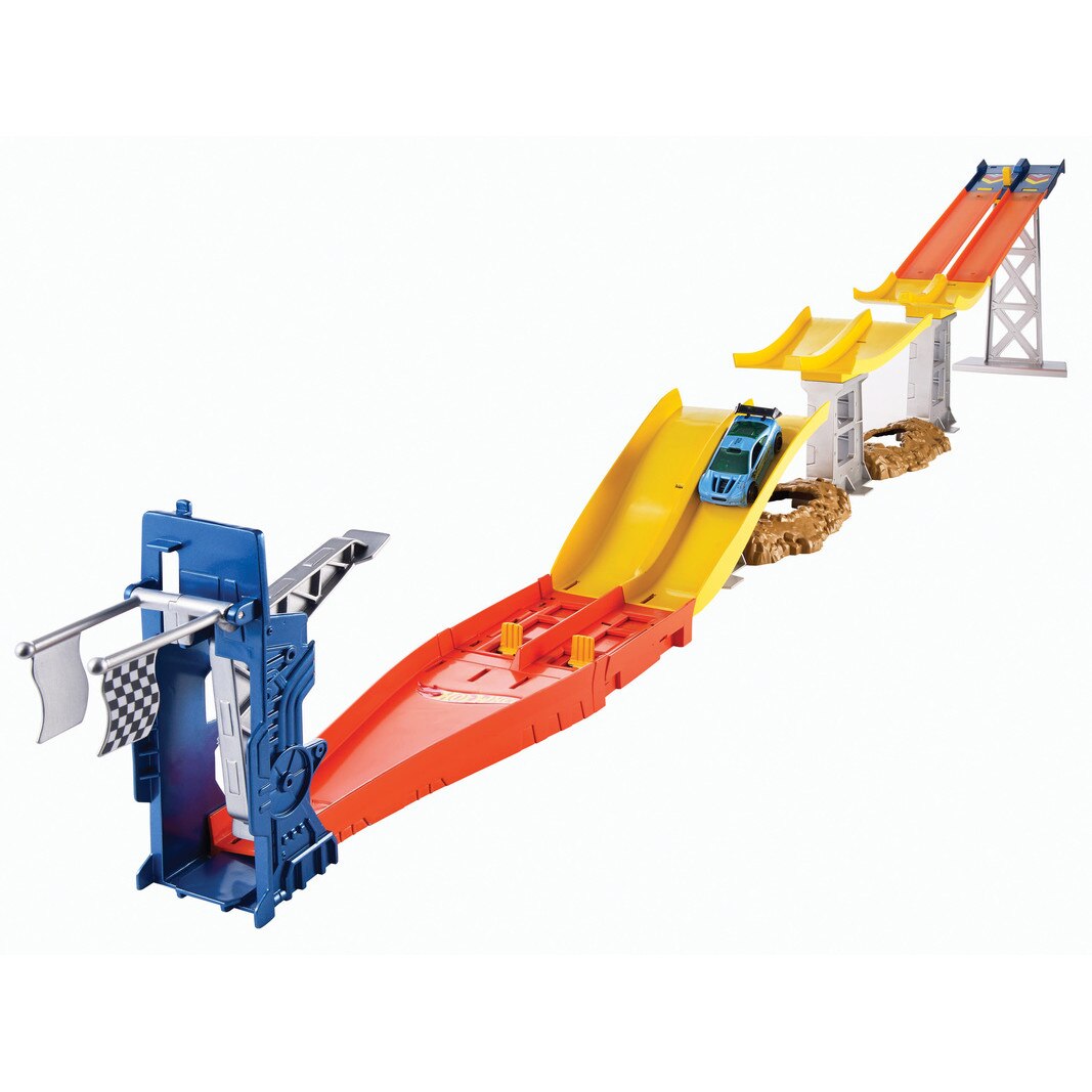 Jucarie Pista Hotwheels Super Star Jump Race BGJ24 Mattel