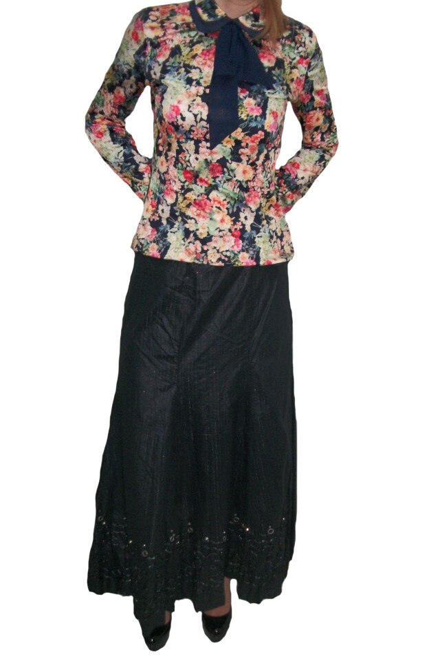 Fusta eleganta, cu insertii de broderie argintie, D&J Exclusive, Negru