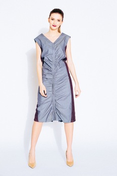 Rochie cu cret in fata, Valentina Filip, gri-bordo, marimea 38 Rochie cu cret in fata, Valentina Filip, gri-bordo, marimea 38