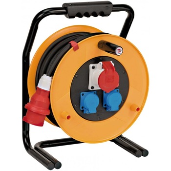 Derulator Brobusta Brennenstuhl, CEE 1 IP44 industrial 30m H07RNF 5G2,5 Derulator Brobusta Brennenstuhl, CEE 1 IP44 industrial 30m H07RNF 5G2,5