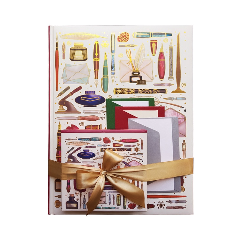 Set caiet A4, memo si trei plicuri cu card alb, Quire, din hartie, multicolore, cu instrumente de scris pe coperta