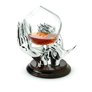 Pahar cognac Le Mani pe suport argintat cu baza de lemn Pahar cognac Le Mani pe suport argintat cu baza de lemn