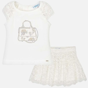 Set tricou si fusta dantela fetita, Mayoral, 3958PV19NA, natur, 5 ani Set tricou si fusta dantela fetita, Mayoral, 3958PV19NA, natur, 5 ani