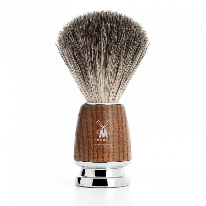 Pamatuf Pure Badger, cu par de bursuc, maner lemn de frasin 81H220