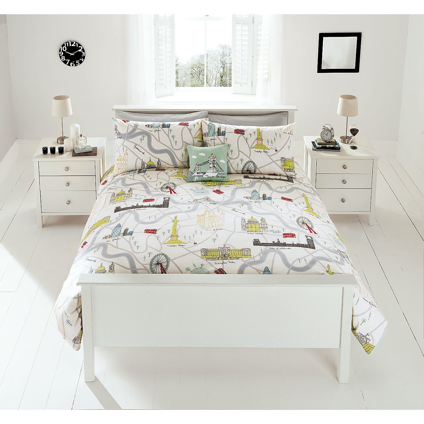 Set lenjerie de pat 3 piese, 2 huse perna, 1 husa pilota, London Map, double, 200cmx200xm, George Home