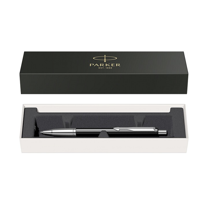 Черна химикалка Parker Vector Royal с хромирани аксесоари