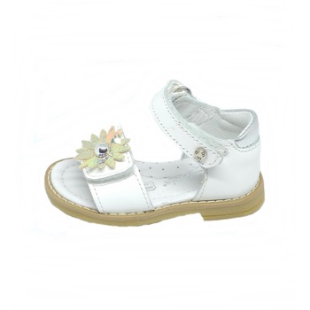 Sandalute piele naturala Melania cu aplicatie florala pentru bebe fetita, Alb Sandalute piele naturala Melania cu aplicatie florala pentru bebe fetita, Alb