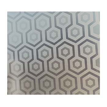 Folie pentru geam decorativa hexagoane gri, 8 m x 1 m Folie pentru geam decorativa hexagoane gri, 8 m x 1 m