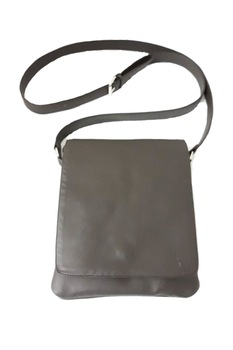 Geanta din piele naturala barbati, Epos, maro, handmade, Amaya, 25 x 18 cm Geanta din piele naturala barbati, Epos, maro, handmade, Amaya, 25 x 18 cm