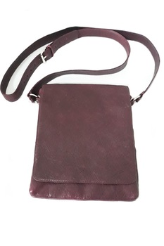 Geanta din piele naturala barbati Epos, Amaya, visiniu, handmade, 25 x 18 cm Geanta din piele naturala barbati Epos, Amaya, visiniu, handmade, 25 x 18 cm