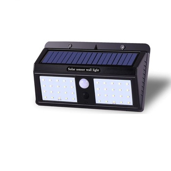 Lampa LED solara cu senzor de miscare si 40 de LED-uri Lampa LED solara cu senzor de miscare si 40 de LED-uri