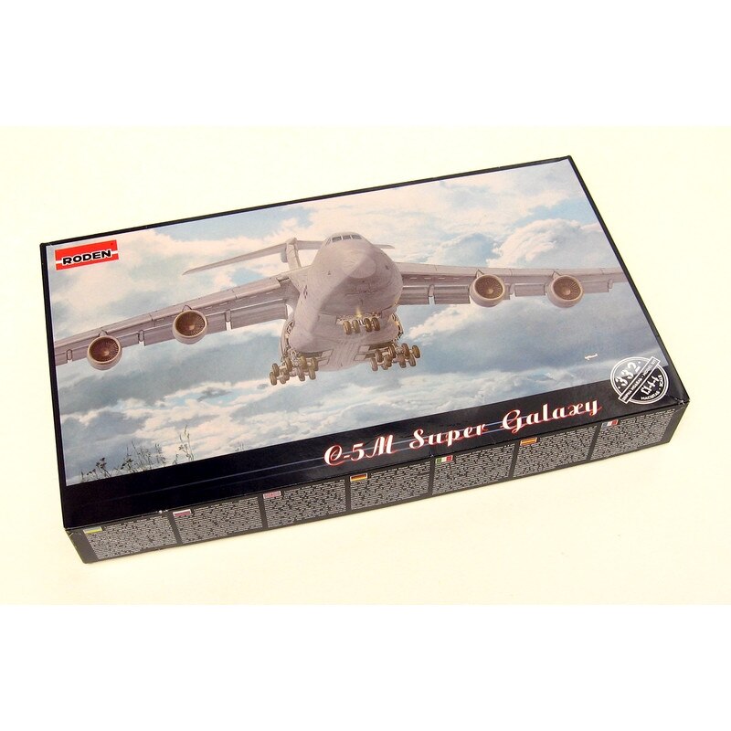 Maquette Avion RODEN 332 – C-5M Super Galaxy échelle 1:144