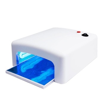 Lampa UV profesionala manichiura 36W, temporizator 120 secunde, 4 tuburi Lampa UV profesionala manichiura 36W, temporizator 120 secunde, 4 tuburi