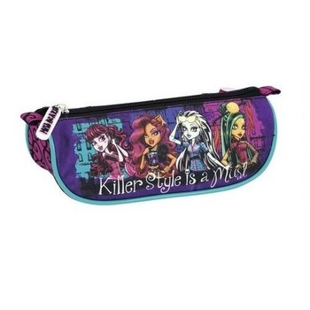Penar echipat 17 piese Monster High Scaris Penar echipat 17 piese Monster High Scaris