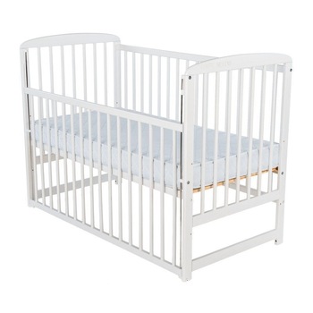 Patut din lemn BabyNeeds - Ola 120x60 cm, cu laterala culisanta, Alb + Saltea 12 cm Patut din lemn BabyNeeds - Ola 120x60 cm, cu laterala culisanta, Alb + Saltea 12 cm