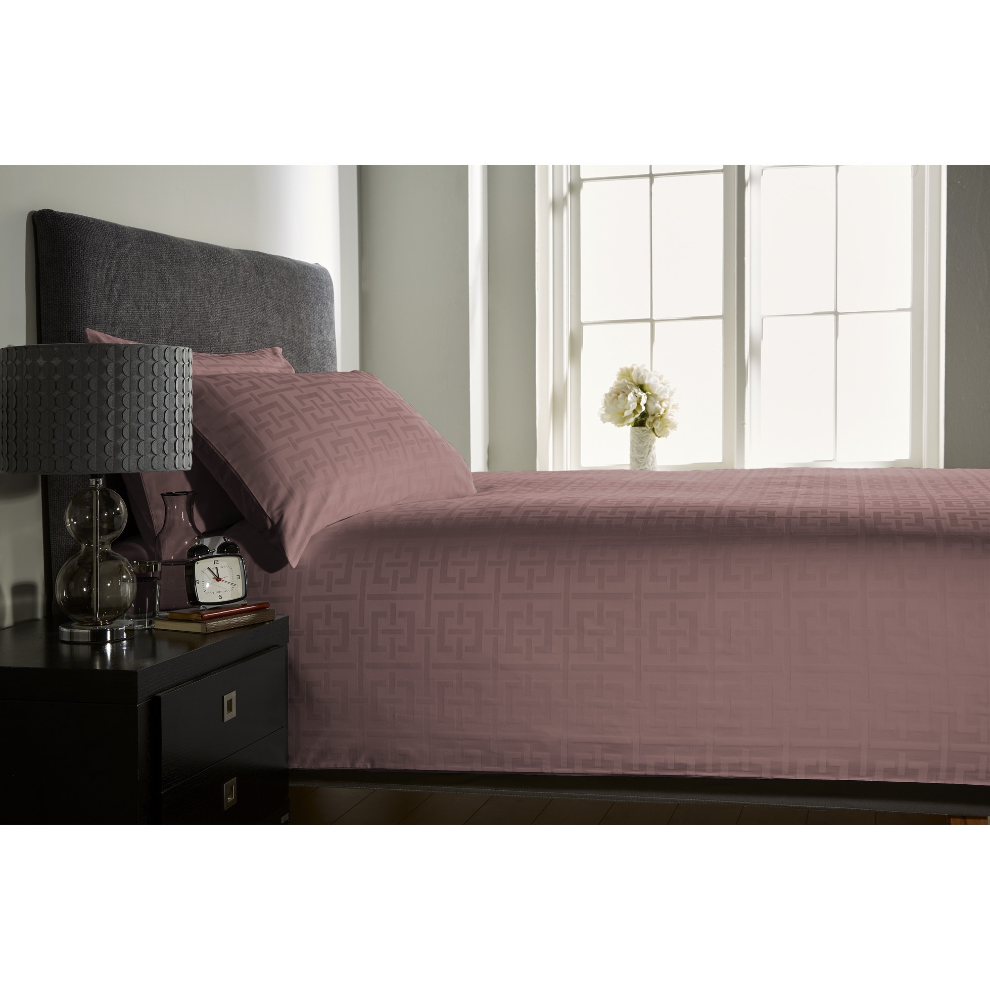 Lenjerie de pat 400TC, bumbac 100%, Jacquard Lattice Plum 135x200cm - Behrens England