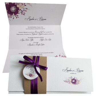Invitatii nunta floare mov Invitatii nunta floare mov