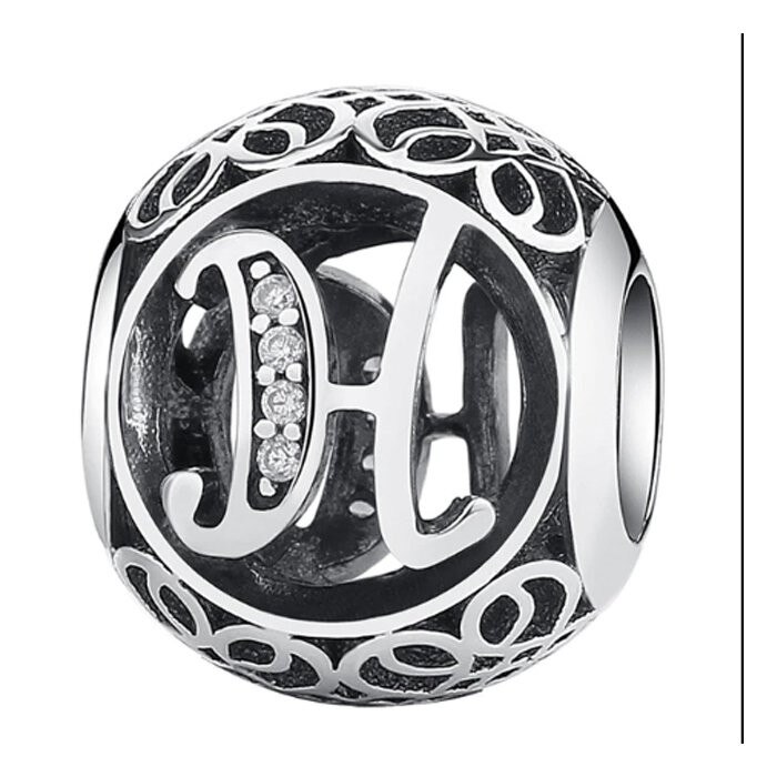 Talisman din argint cu litera H