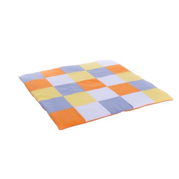 Salteluta de joaca bebelusi Let's Play, din bumbac si umplutura hipoalergenica, multicolora, 100 x 100 cm Salteluta de joaca bebelusi Let's Play, din bumbac si umplutura hipoalergenica, multicolora, 100 x 100 cm