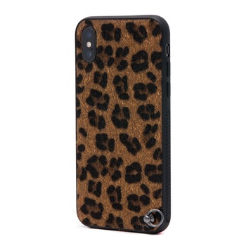 Husa Luxury Fashion Animal Print cu Pom Pom iPhone 7 Plus/8 Plus Maro Husa Luxury Fashion Animal Print cu Pom Pom iPhone 7 Plus/8 Plus Maro