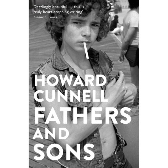 Fathers and Sons de Howard Cunnell [Paperback]