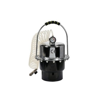 Aparat pentru schimbat lichidul de frana Yato YT-06845, 6 m, 5 L Aparat pentru schimbat lichidul de frana Yato YT-06845, 6 m, 5 L