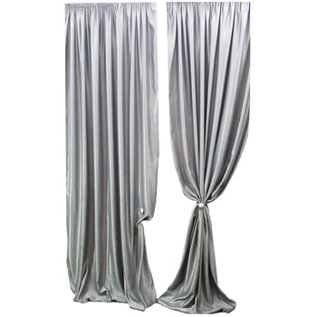 Set 2 draperii MASTEL 140x245cmx2 culoare gri model catifelat uni Set 2 draperii MASTEL 140x245cmx2 culoare gri model catifelat uni