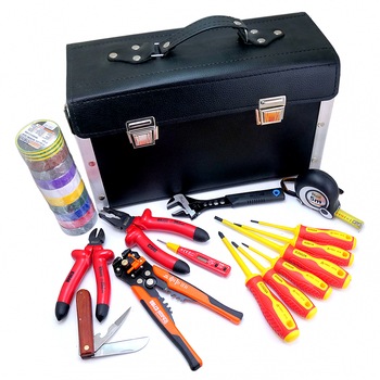 Trusa 24 scule pentru electrician 1000V + geanta din piele transport si depozitare Trusa 24 scule pentru electrician 1000V + geanta din piele transport si depozitare