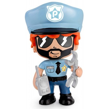 Figurina Famosa PinyPon Politist cu Statie Radio si Pistol Figurina Famosa PinyPon Politist cu Statie Radio si Pistol