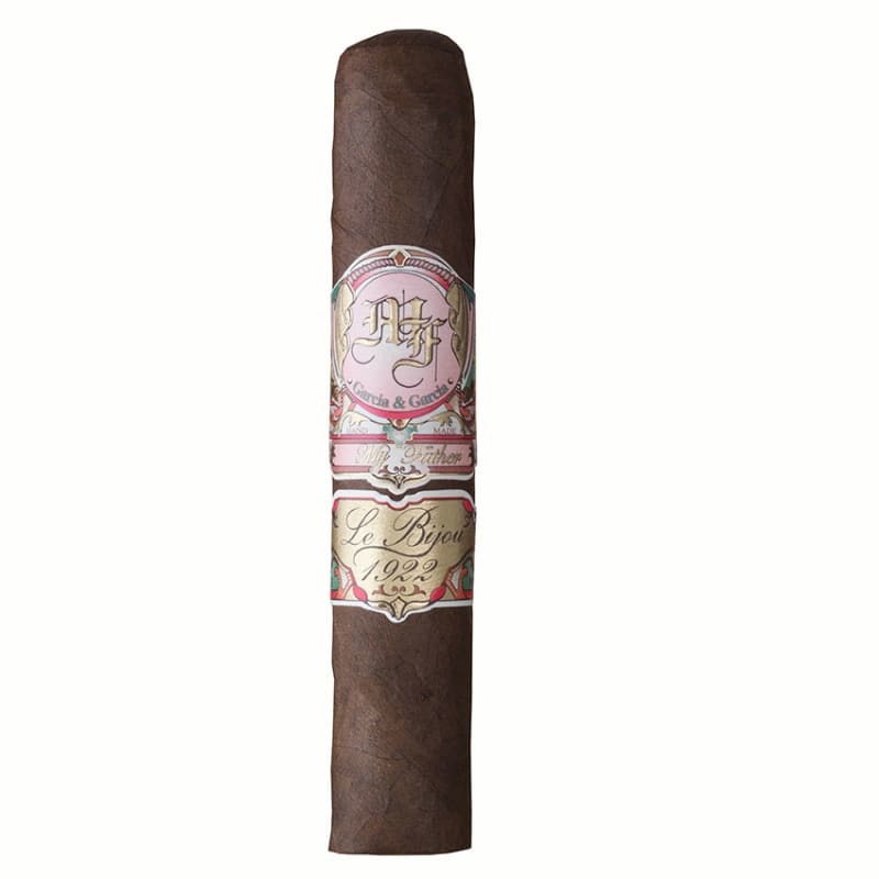 Trabuc My Father Le Bijou 1922 Petit Robusto Robusto Natural Bucata