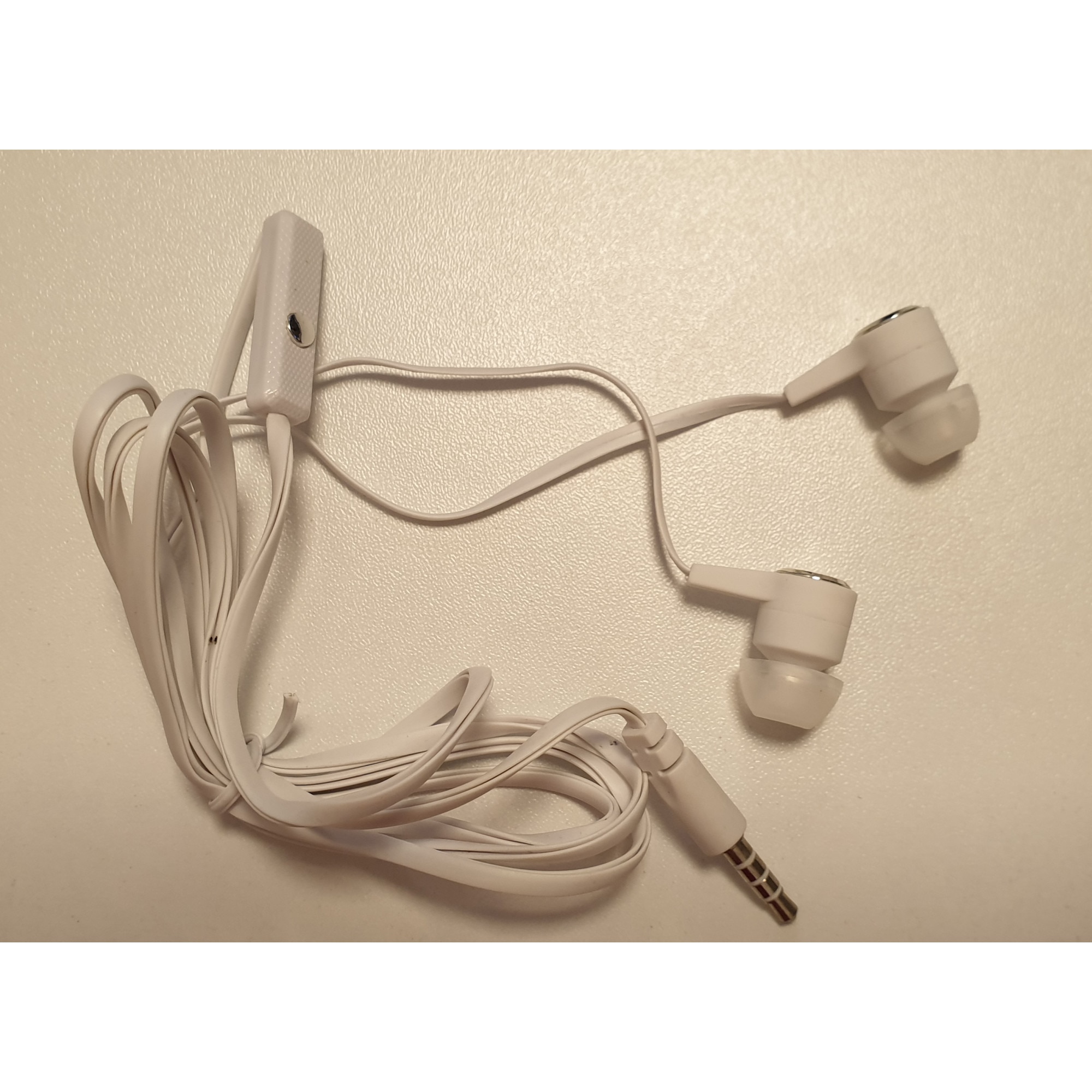 Casti Intraauriculare, In Ear, Cu Fir, Microfon, Buton Control, Dynamic Sound, Alb
