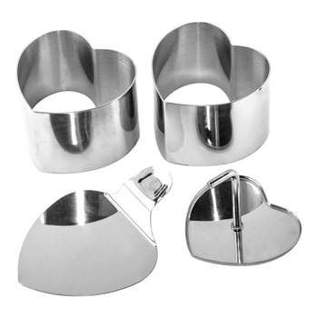 Set forme inox inima 7,5 cm diametru, 4 piese - Westmark Set forme inox inima 7,5 cm diametru, 4 piese - Westmark
