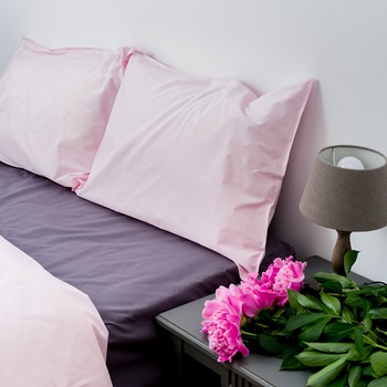 Set de lenjerie Mauve & Primrose, 4 piese, 100% bumbac percale, GREIGE Set de lenjerie Mauve & Primrose, 4 piese, 100% bumbac percale, GREIGE